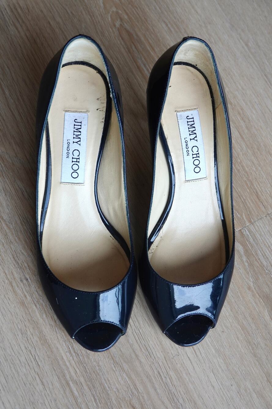 Jimmy Choo - Navy Kitten Heels